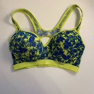 Jessica Simpson Sports Bra